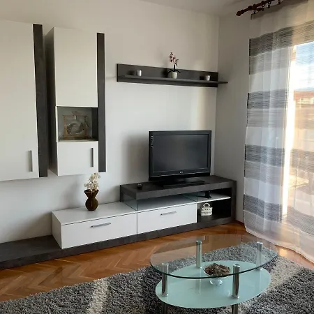 Apartman Madape Sesvete Exterior photo