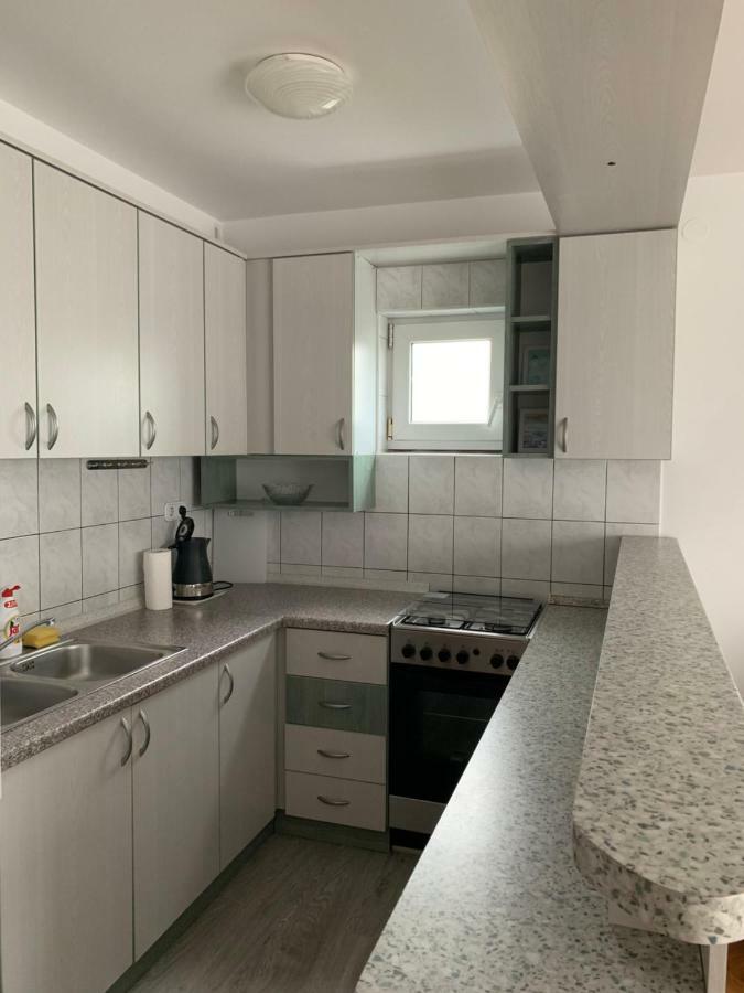 Apartment Madape *